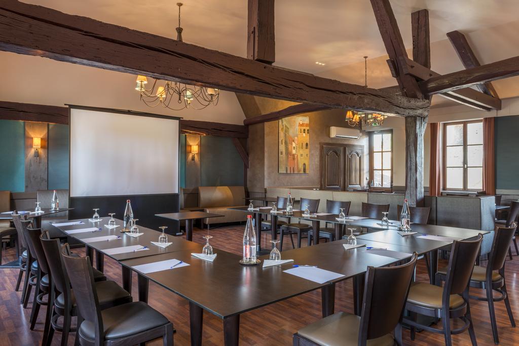 פרובן Hotel Aux Vieux Remparts, The Originals Relais מראה חיצוני תמונה